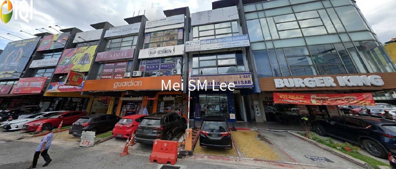 The Trillium @Lake Fields image