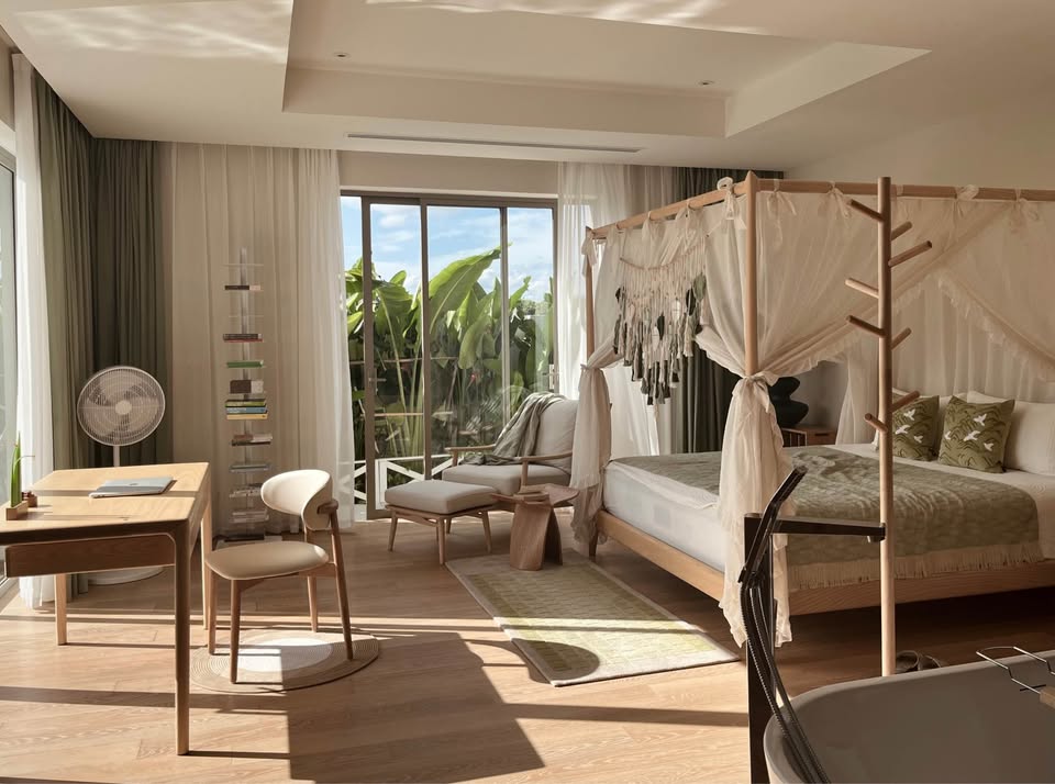 Brand New 4-Bedroom Villa at Anchan Mountain Breeze image