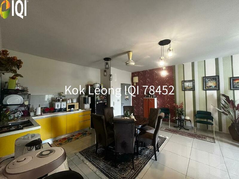 Springville Residence Taman Equine 3R, 2B For Sale 