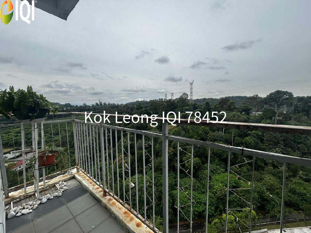 Springville Residence Taman Equine 3R, 2B For Sale  image