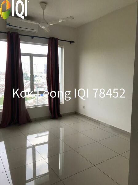 Springville Residence Corner Unit Partial Funished 3R,2B  For Sale