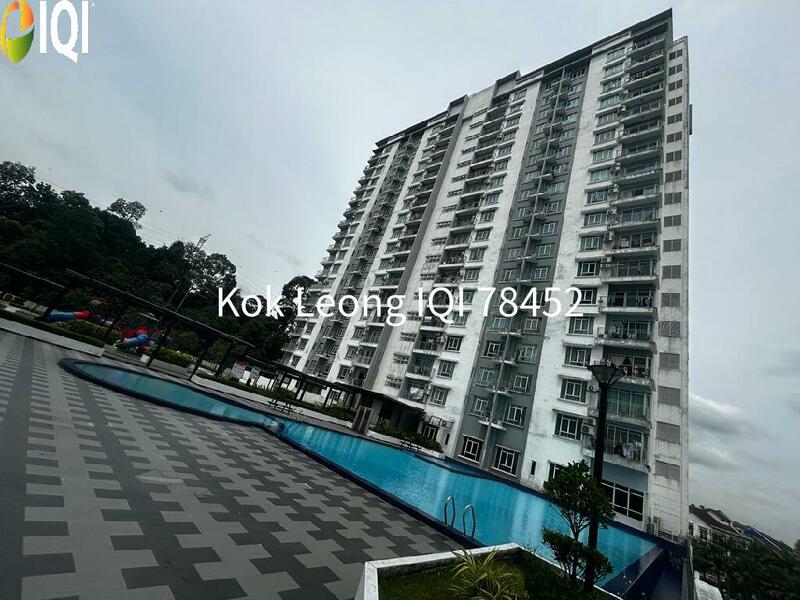 Springville Residence Corner Unit Partial Funished 3R,2B  For Sale