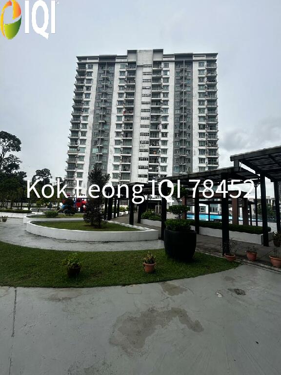 Springville Residence Corner Unit Partial Funished 3R,2B  For Sale image