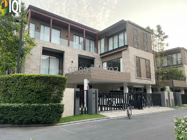 Luxury 3-Storey House with Private Elevator for Rent, Krungthep Kreetha photo