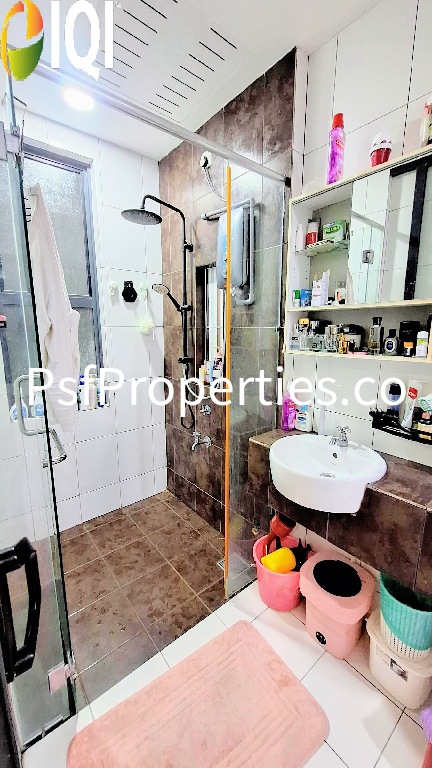 Ivy Terrace & Clover Park Denai Alam image