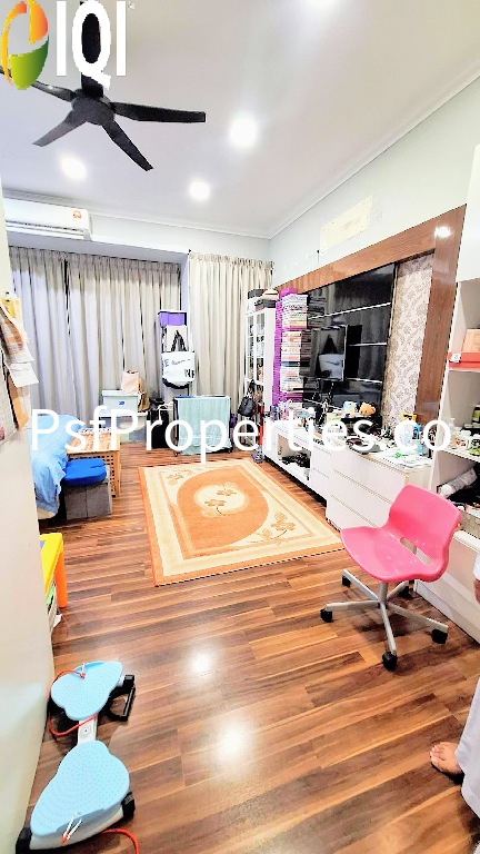 Ivy Terrace & Clover Park Denai Alam image