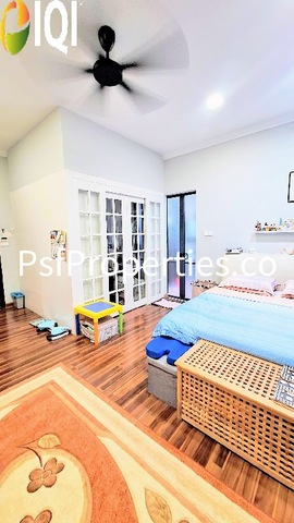 Ivy Terrace & Clover Park Denai Alam image