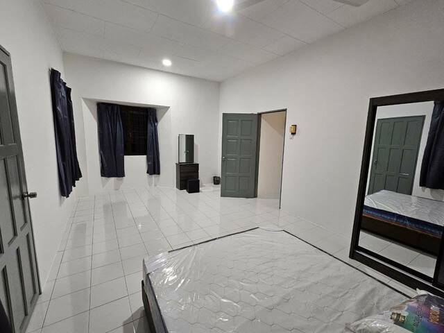 Cheap Fully Furnish Semi D Tambun Perpaduan Pakatan Jaya Bercham Sumway Bandar Baru Putra image