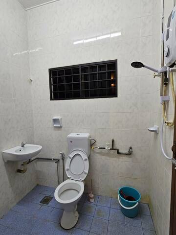 Cheap Fully Furnish Semi D Tambun Perpaduan Pakatan Jaya Bercham Sumway Bandar Baru Putra image