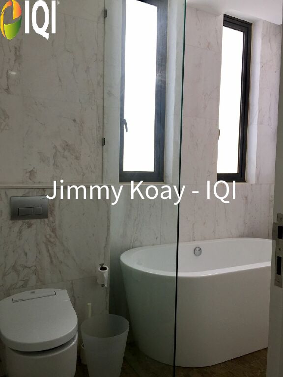 Condo @ Icon Residence image