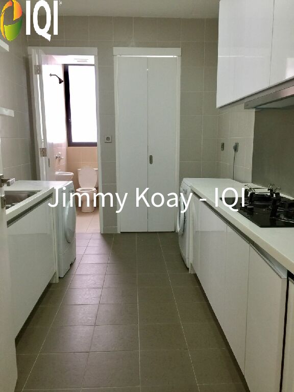 Condo @ Icon Residence image