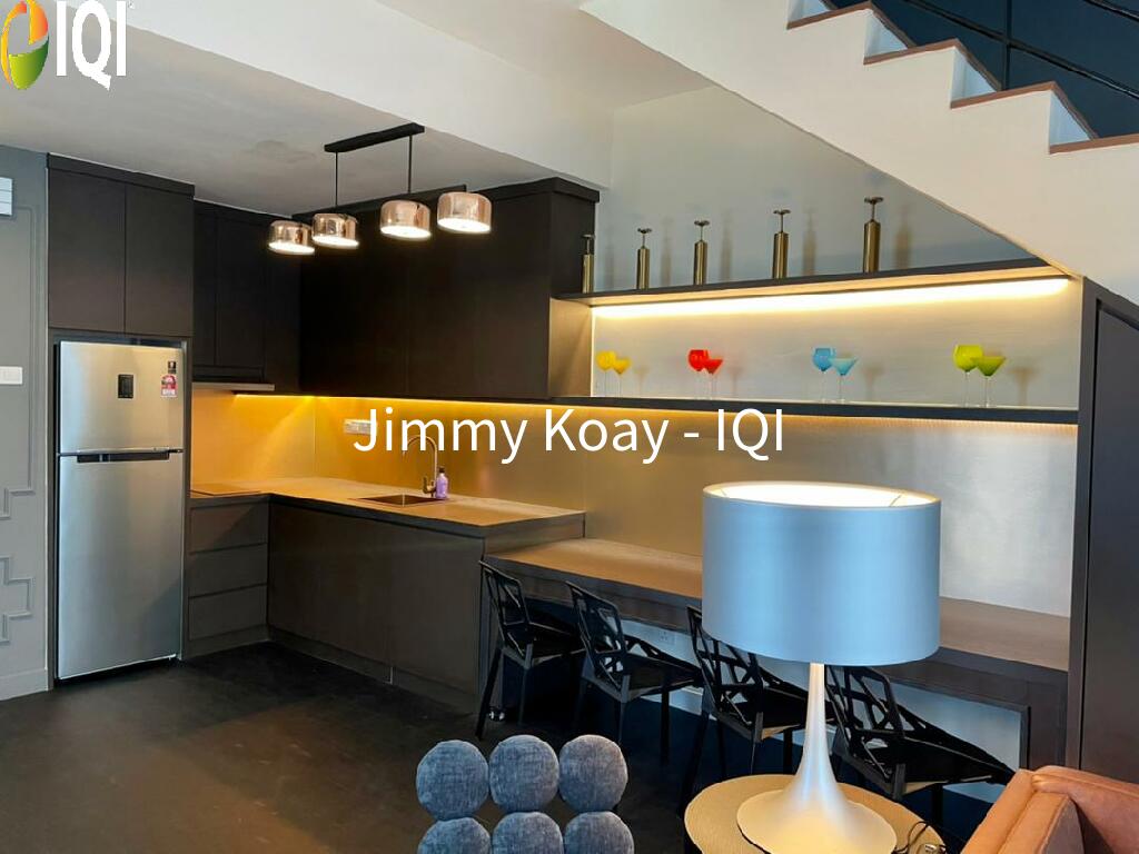 Fully Furnished Contemporary 2BR Duplex @ Arte Mont Kiara image