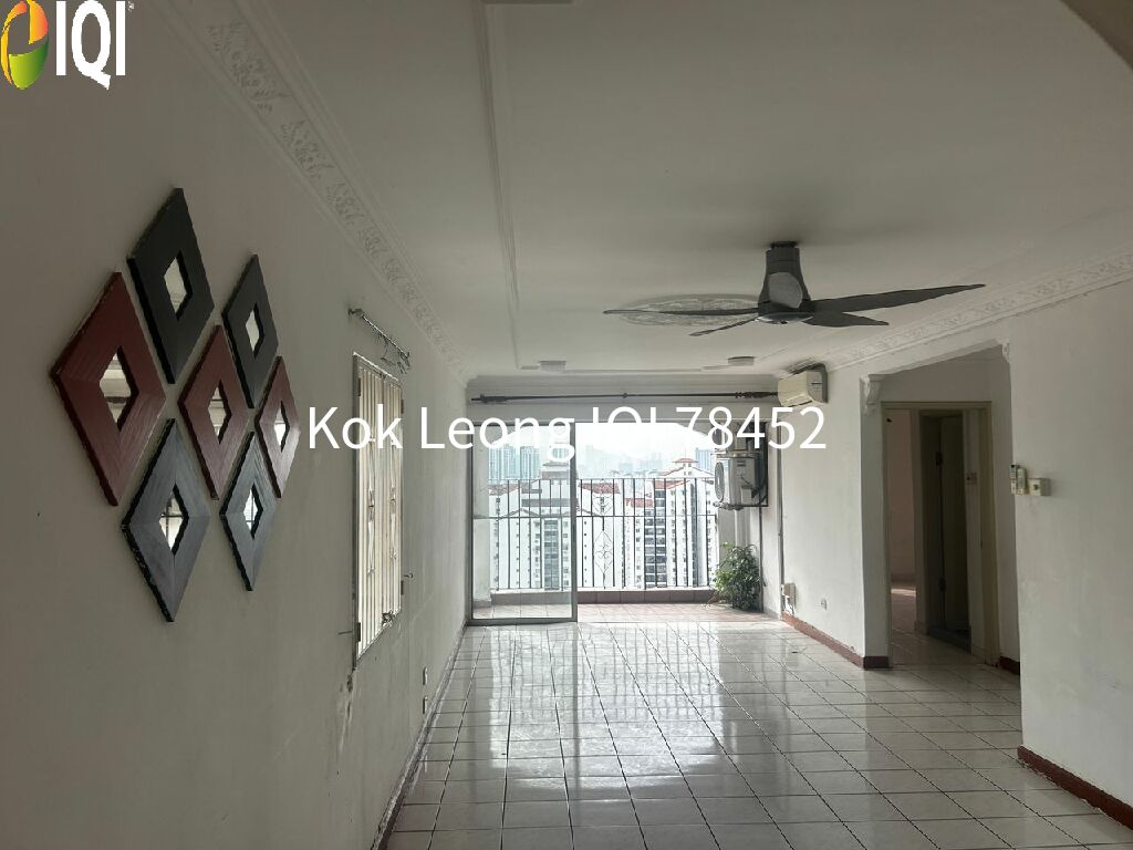 Pantai Hillpark 5 3R 2B Corner unit  Penthouse for Sale image