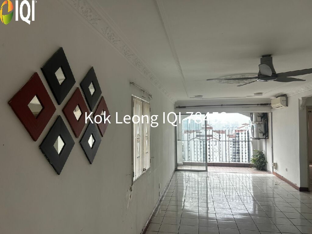 Pantai Hillpark 5 3R 2B Corner unit  Penthouse for Sale image