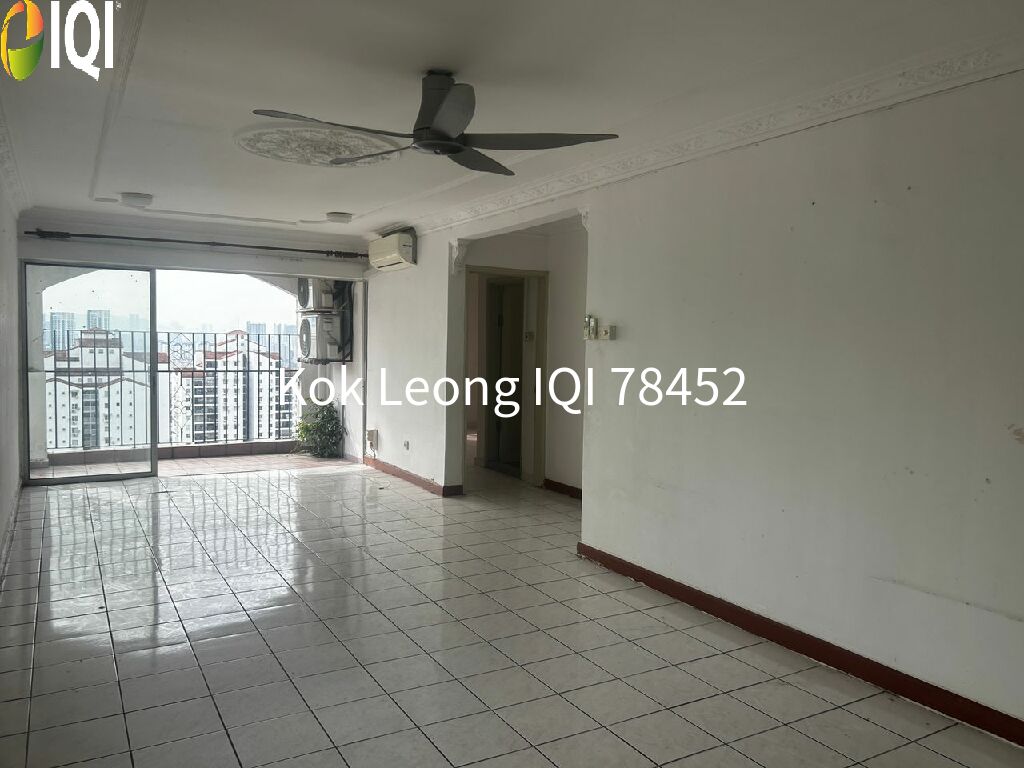 Pantai Hillpark 5 3R 2B Corner unit  Penthouse for Sale image