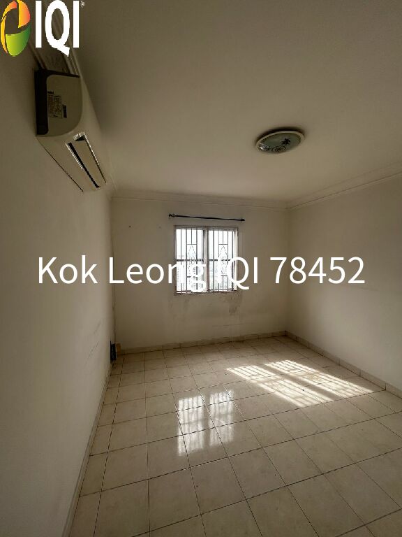 Pantai Hillpark 5 3R 2B Corner unit  Penthouse for Sale image