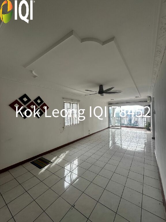Pantai Hillpark 5 3R 2B Corner unit  Penthouse for Sale image