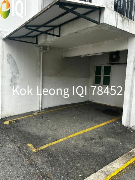 Pantai Hillpark 5 3R 2B Corner unit  Penthouse for Sale