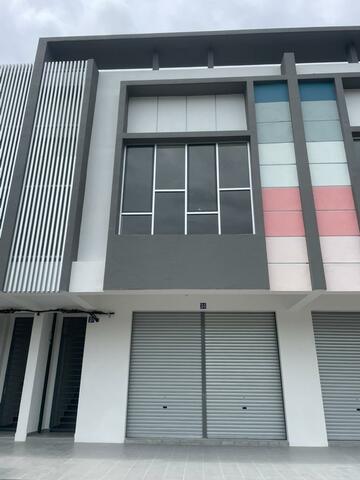 Pusat Komersial Irama Sendayan photo