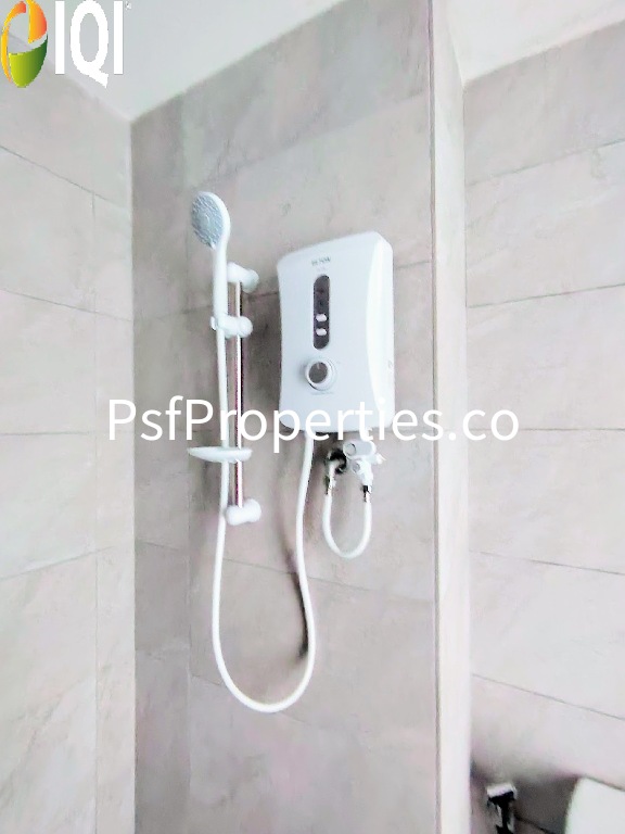 Tulip Residence Denai Alam image