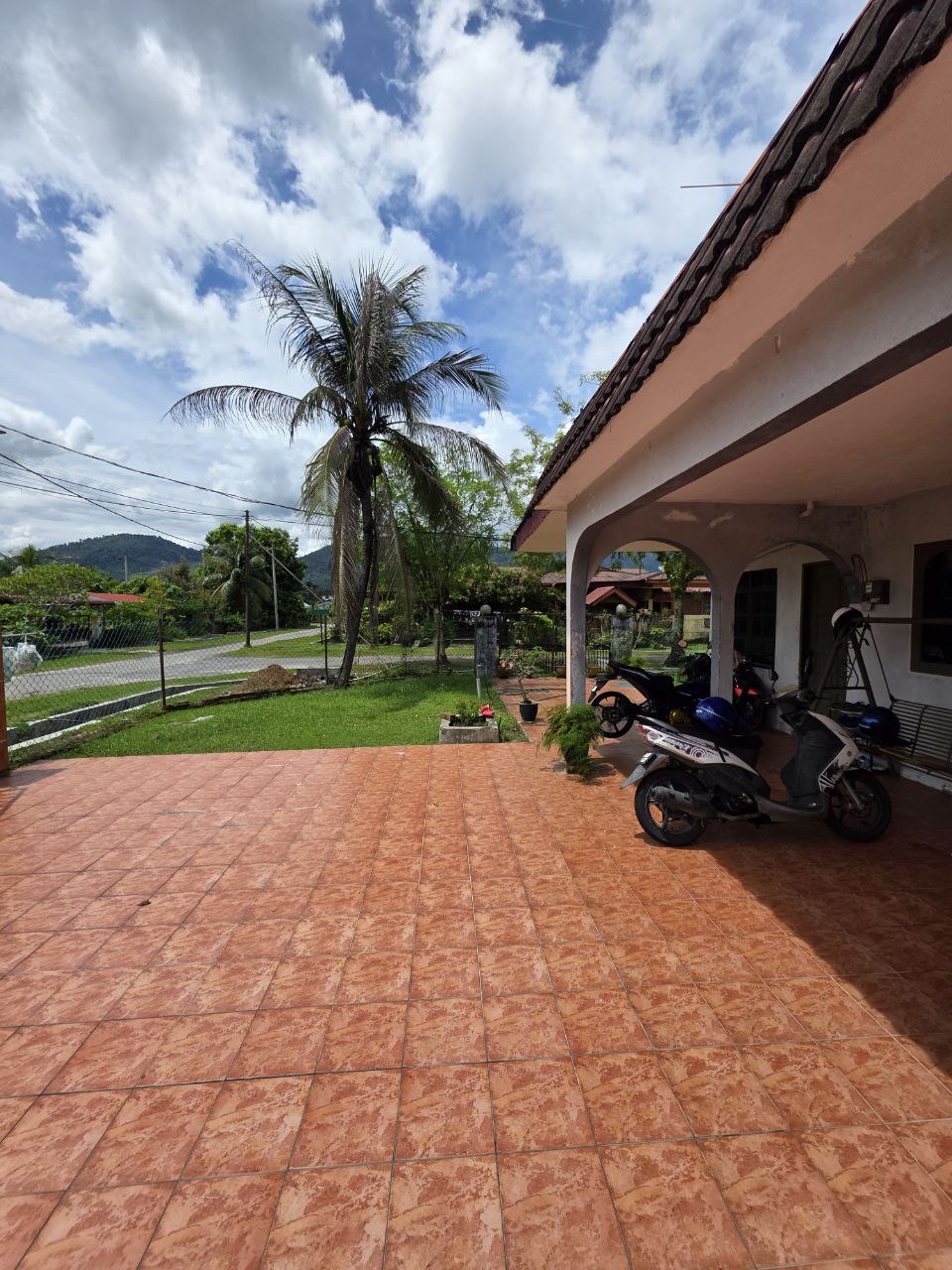 Single-Storey Corner Bungalow in Kg. Expo, Kamunting image