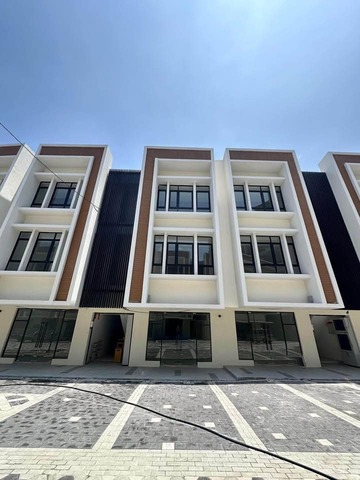 Brand New Cheap Rent Ground Floor Piccadilly Greentown Ipoh Town Garden Canning image