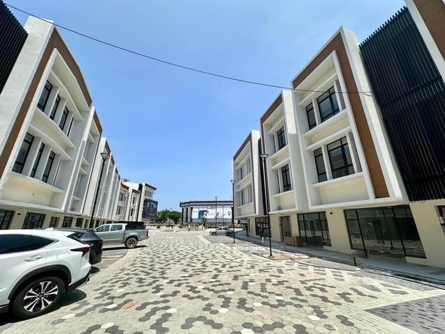 Brand New Cheap Rent Ground Floor Piccadilly Greentown Ipoh Town Garden Canning image