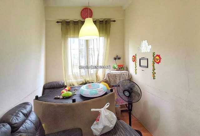 Wassion Avenue Upper Unit Townhouse For Sale image