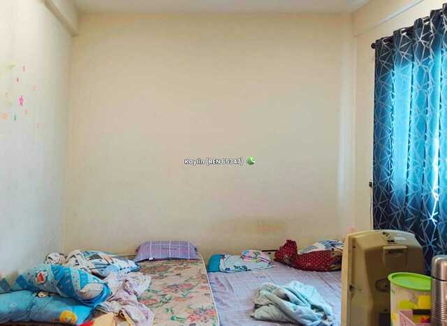 Wassion Avenue Upper Unit Townhouse For Sale image