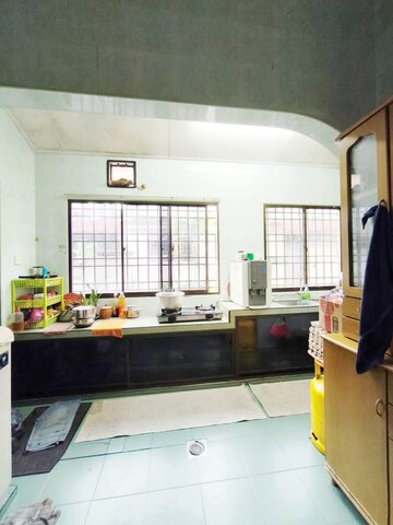 Cheap Sale Intermediate Corner First Garden Taman Pertama Silibin Buntong Ipoh Town Rishah image