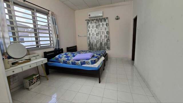 Cheap Sale Bungalow 40*90 Pasir Puteh Station 18 Pengkalan Ipoh Town Shatin Sppk image