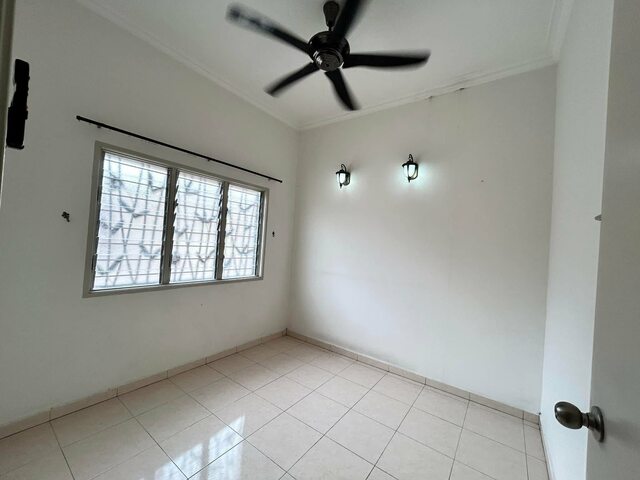 Good Move In Condition Modern Pengkalan Harmoni Indah Desa Pakatan Pinji Mewah Station 18 image
