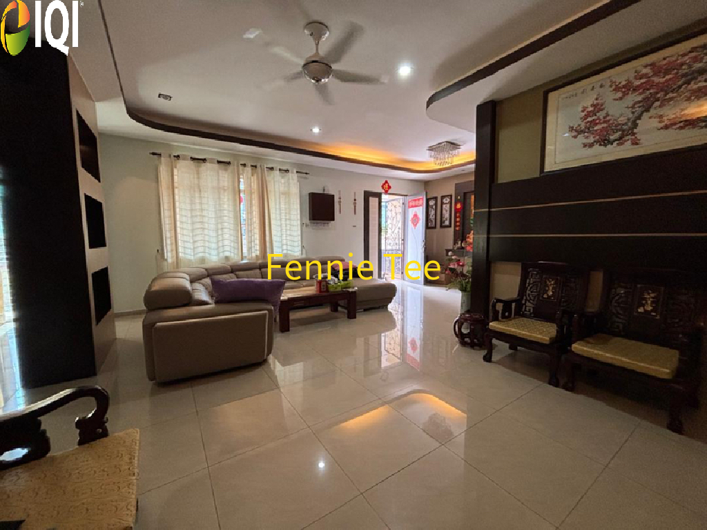 Double Storey Semi-Detached House (Landed Property) image