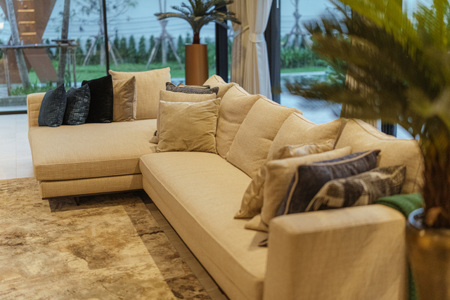 Luxury Living in Layan, Phuket image