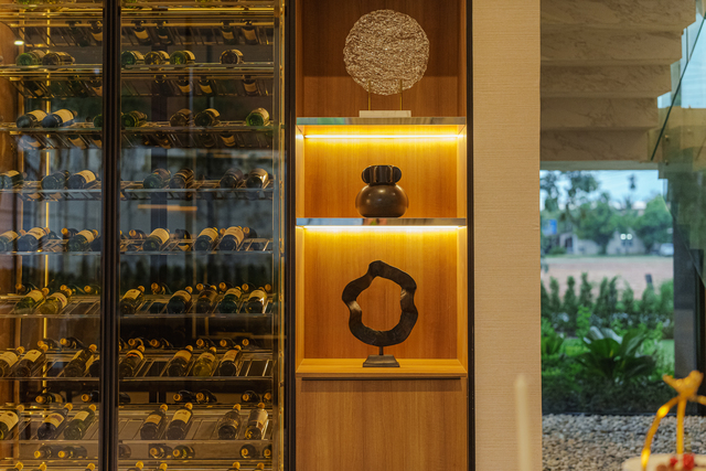 Luxury Living in Layan, Phuket image