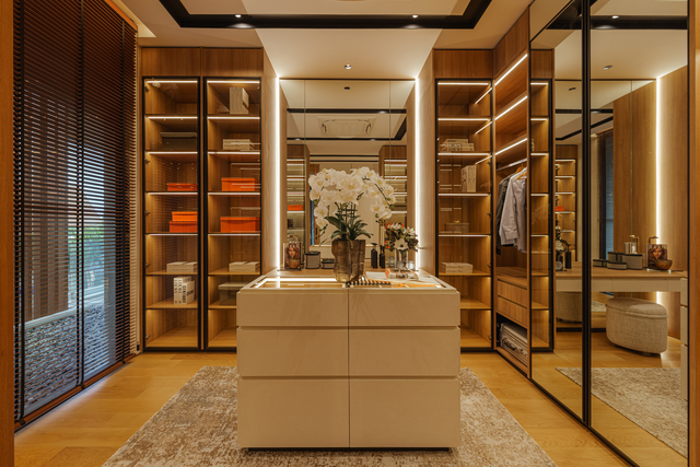 Luxury Living in Layan, Phuket image