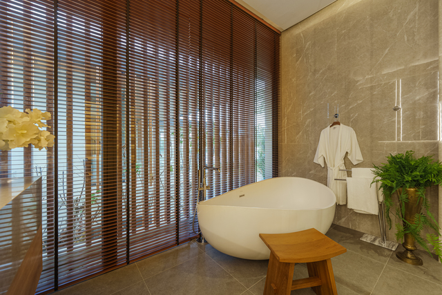 Luxury Living in Layan, Phuket image