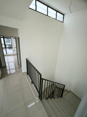 LA CASA LUNAS image