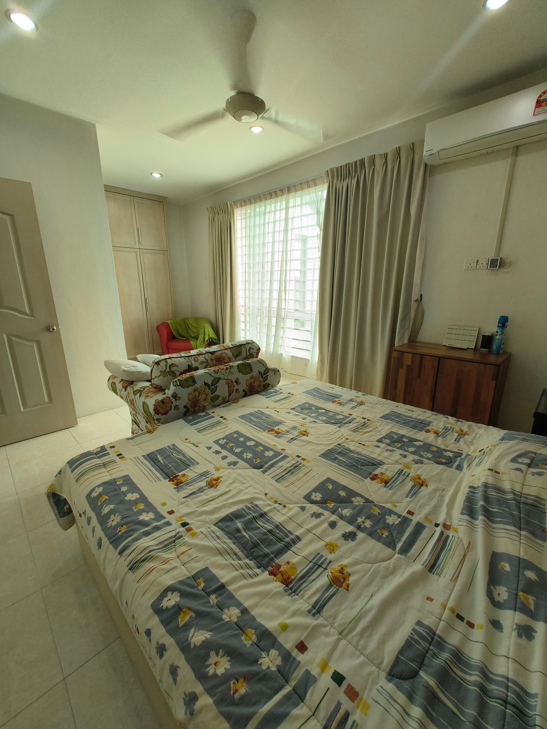 Taman Padi View Villa image