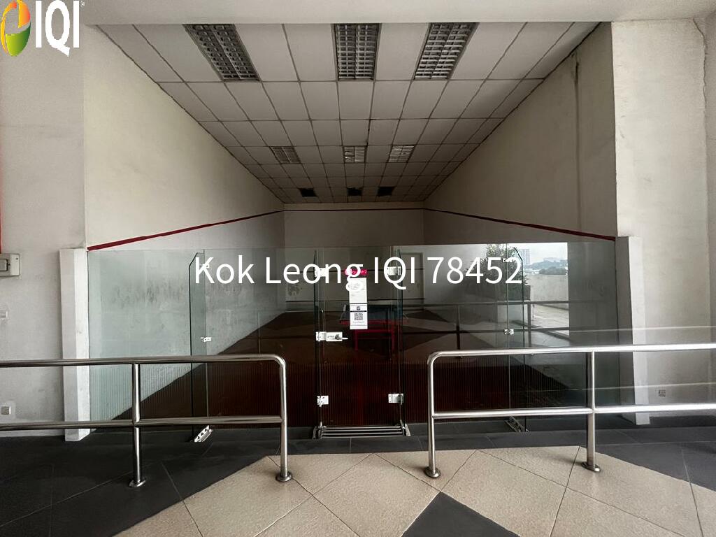 Endah Promenade Partial Furnished 3R,2B For Sale  image