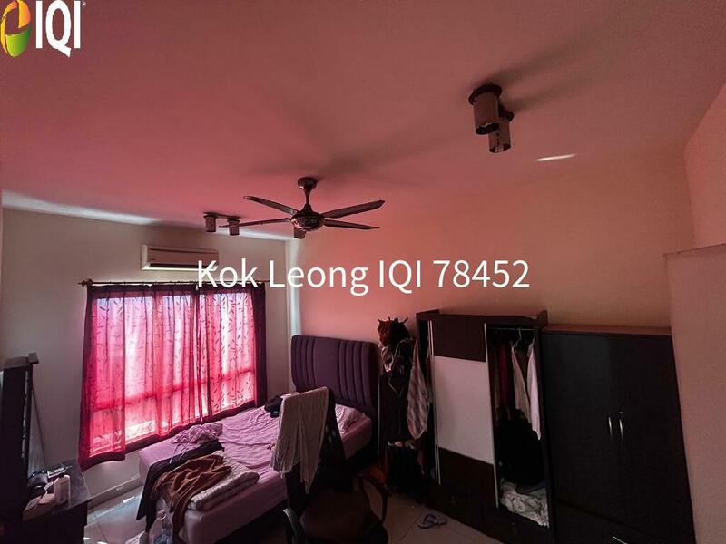 Endah Promenade Partial Furnished 3R,2B For Sale 
