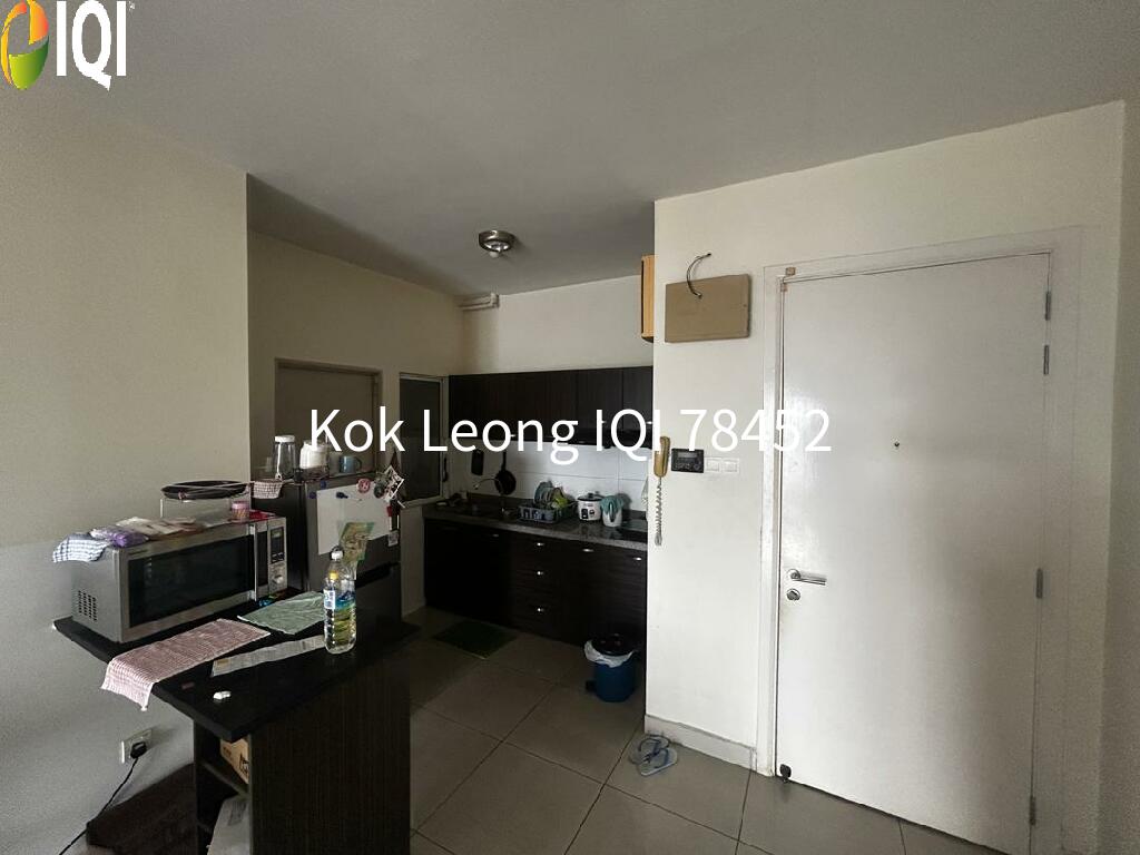 Endah Promenade Partial Furnished 3R,2B For Sale  image