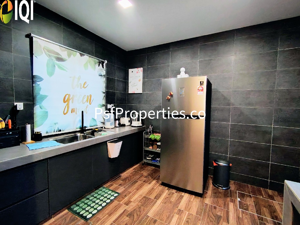 Elmina Valley 3 image