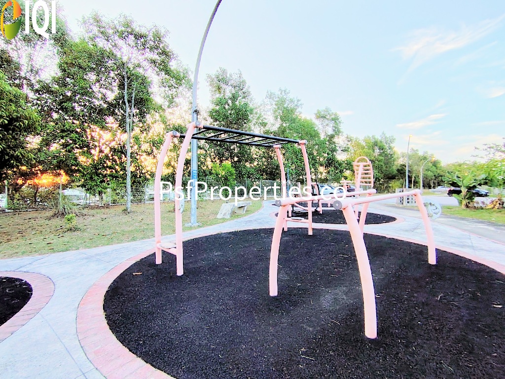 Elmina Valley 3 image