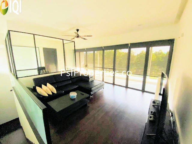 Thistle Grove image