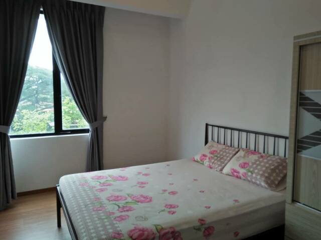 Good Condition Fully Furnish Oasis Condo Simee Ipoh Garden Canning Fair Park image