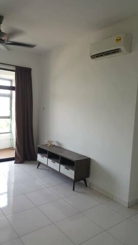 Cheap Rent Fully Furnish Oasis Condo Simee Ipoh Garden Canning Fair Park image
