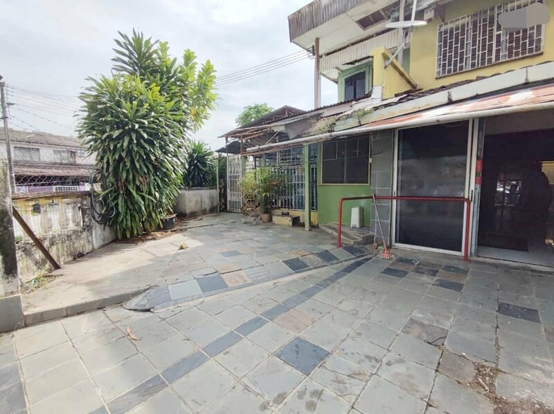 Corner Double Storey Full Loan Low Down Pengkalan Indah Desa Pakatan Station 18 Pinji Mewah