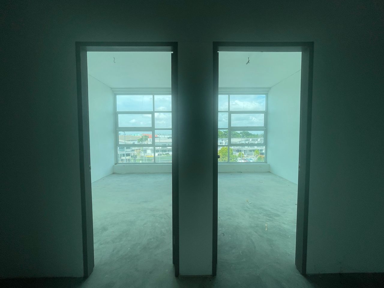 3 Storey Shoplot with Individual Title @ Mc Donalds Semariang image