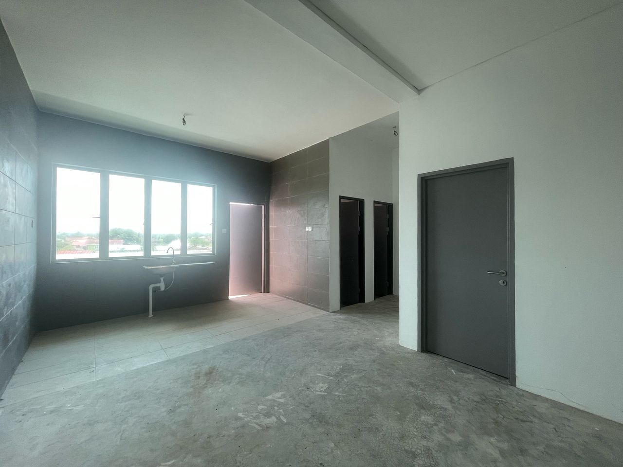 3 Storey Shoplot with Individual Title @ Mc Donalds Semariang image